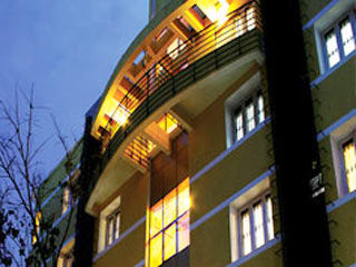 16 Square Luxury Suites & Boutique Бангалор Екстериор снимка